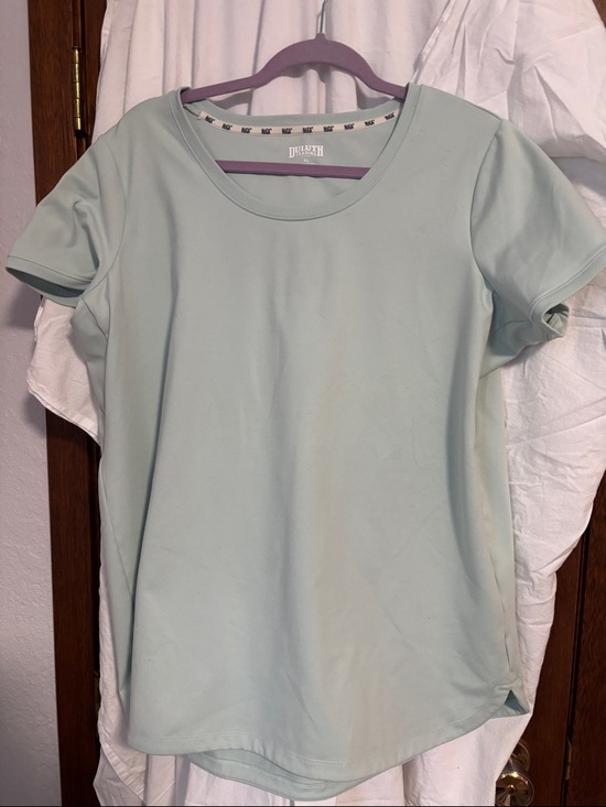Duluth Trading Co Tops - Duluth Trading Co Mint Scoop Neck Short Sleeve Tee